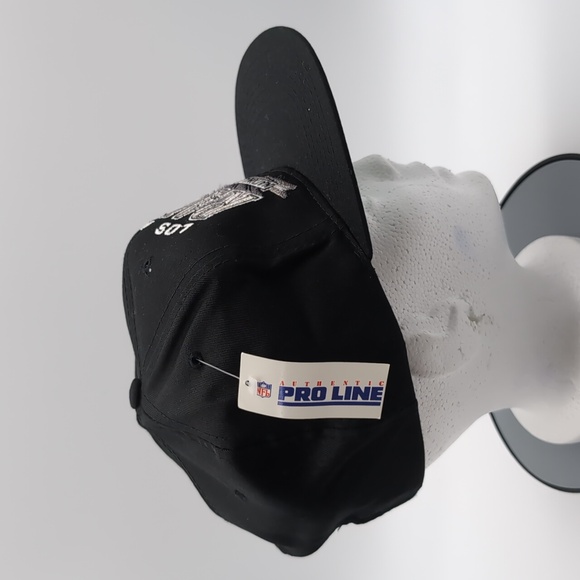 Starter| NWT Vintage NFL Black Los Angeles Raiders Sports Cap Snap Back - Picture 6 of 14